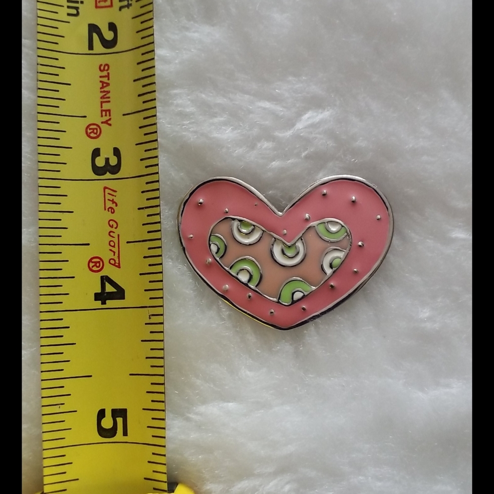 Heart Brooch Pin - Picture 4 of 8